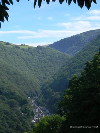 Lynton and Lynmouth - The Cliff Railway (4)